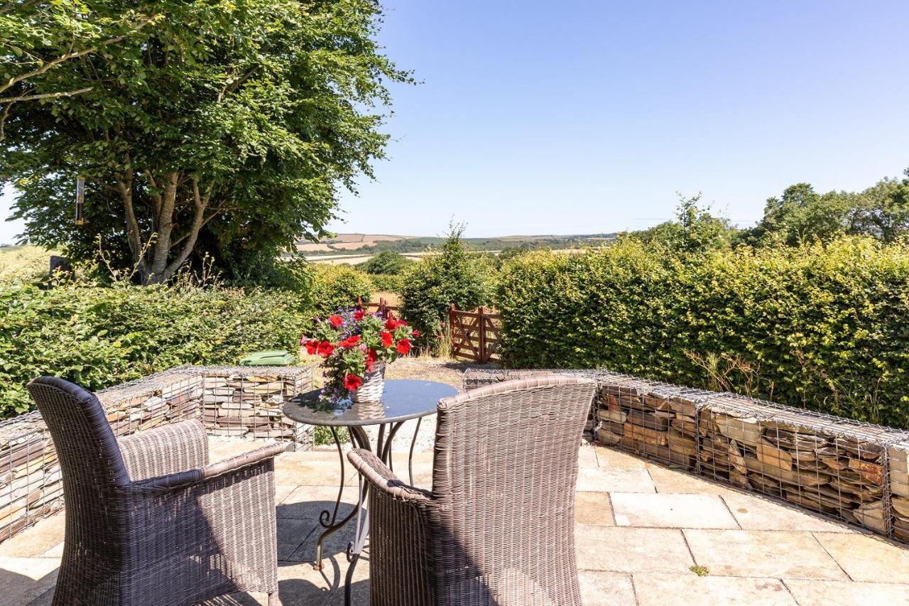 ウェイドブリッジ Brookfields Bed & Breakfast エクステリア 写真